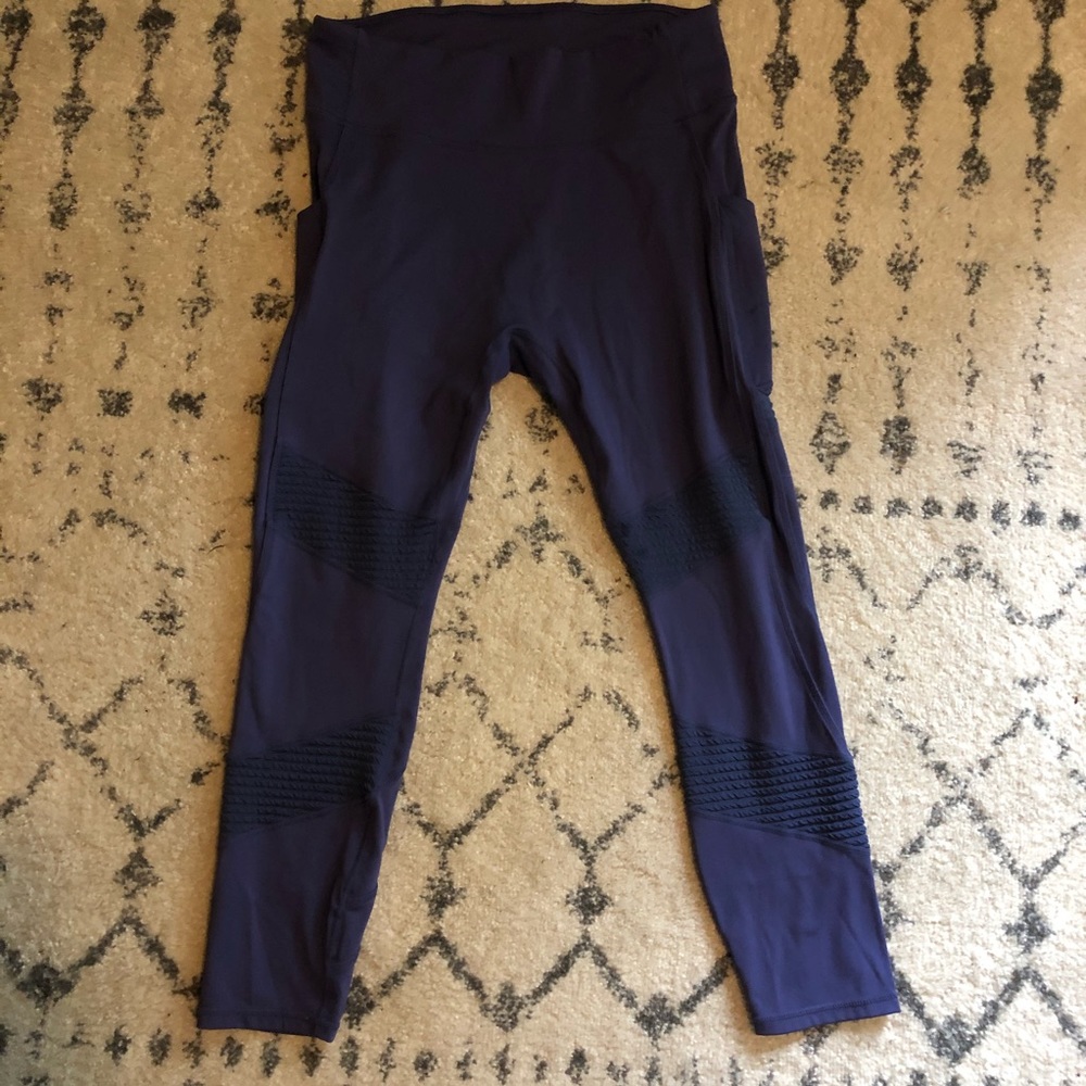 Fabletics purple workout leggings